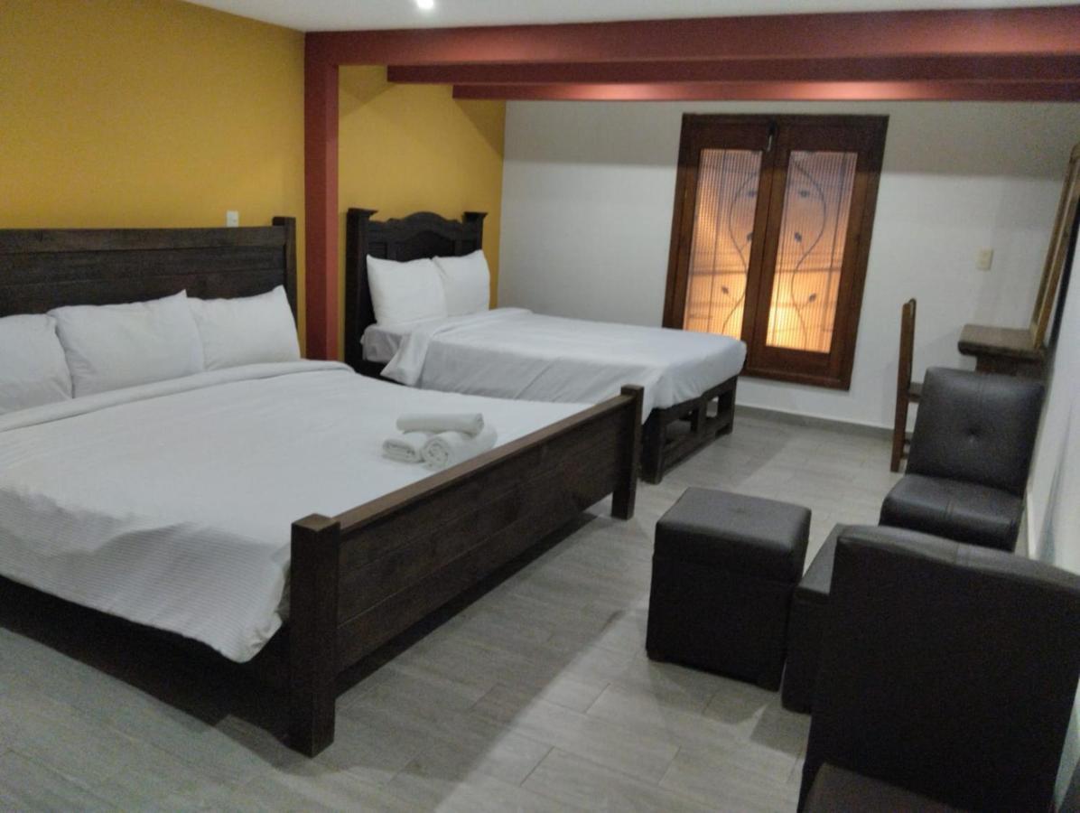 Hotel Lya San Cristóbal de Las Casas Buitenkant foto